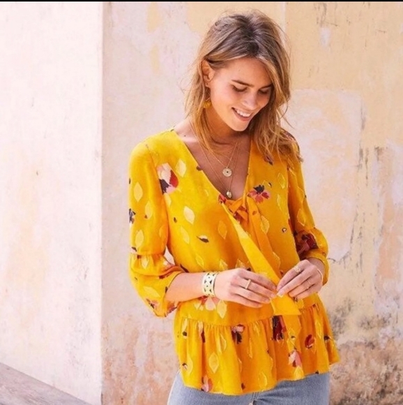 Sézane Yellow Floral Blouse - Picture 2 of 7